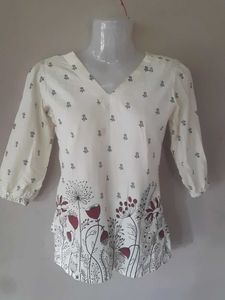 Floral Print 3/4 Sleeve Top
