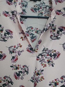 Women’s Floral Print Long Sleeve Casual Top – Ligh