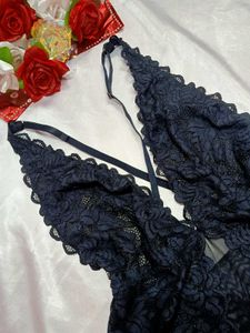 🖤Black Laced Bodysuit🖤