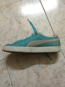 Puma Sneakers