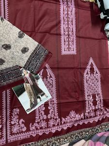 Printed Pakistani Burgundy &amp; Pink Floral Unstitche