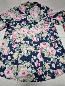 MediumTrench Coat Jacket /Trenchcoat Floral Retro