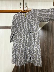 Printed Grey Short Kurtis