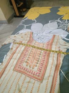 Suit With Elegant Dupatta