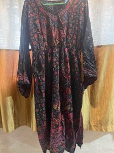 Beautiful Kashmiri Pashmina Kurta And Stall Set