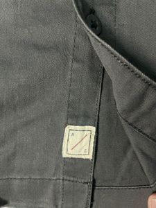 American Eagle Outfitters Gray Long Sleeve Shirt