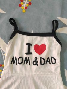 Cute &#39;I Love Mom &amp; Dad&#39; Dress