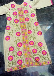 Floral Embroidered Kurti