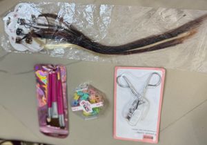 Beauty Bundle: Eyelash Curler, Brushes, Hair Clips
