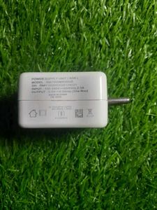 Realme 85W SuperVOOC Charger