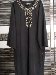 Elegant Black Embellished Kurta