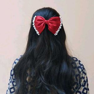Pearl Bow