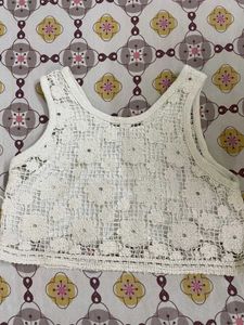 ZARA Girls White Crochet Top – Size 9Y (134cm)