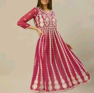 Elegant Embroidered Kurta