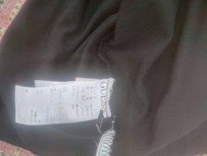 Guess Shirt 👕 Chest 42Inch Length 25 Inch