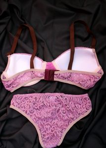 Bra &amp; Panty Set 👙