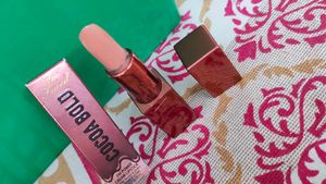Too Faced Cocoa Bold Lipstick Buttercream