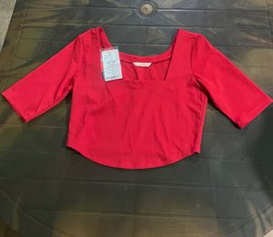 Red Square Neck Crop Top
