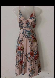 GORGEOUS FLORAL DRESS
