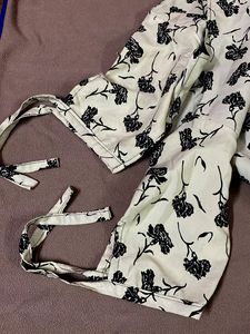 Floral Print Midi Dress ( Knee Length)