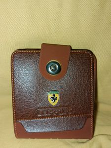 Leather Retail Wallet  Branded L-1 70% Discount