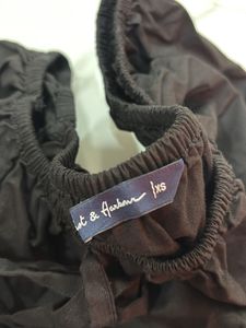 TOP SIZE -XS