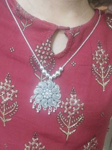 Silver Pendant Necklace