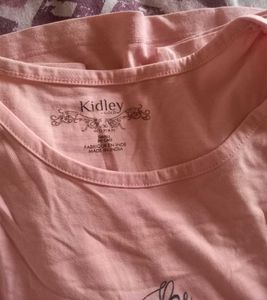 🌸Cute Peach Graphic Tee💟