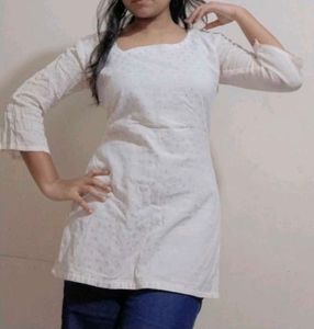 Kurti With Small Yellow Polka Dots