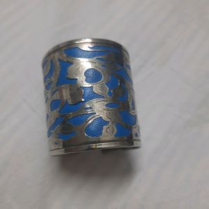 Heavy work hand cuff