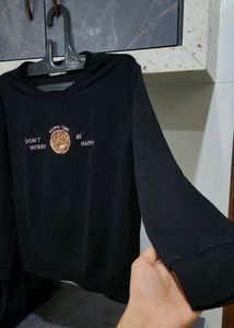 Black Sweatshirt