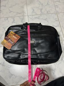 Premium Laptop Bag with 4 Chains 5 Compartments