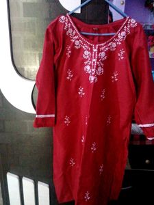 "Elegant Maroon Cotton Kurti