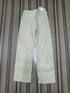 Beige Color Jeans ✨