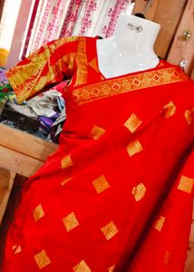 Nice Saree With Blouse 🥰