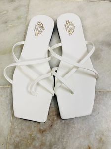 Flats Sandal White Unused IND-7