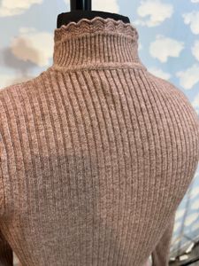 Elegant Turtleneck Knit Top