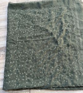 Dec Sale 🔥Traditional  Saree With Blouse