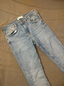 Zara Light Wash Denim Jeans