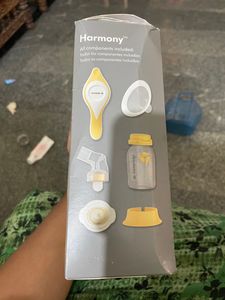 Medela Manual Breast  Pump
