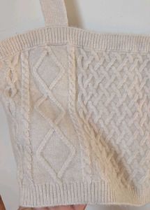 H&amp;M Cable Knit Crop Top