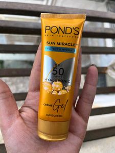 POND'S Sun Miracle SPF 50 PA+++ Gel Sunscreen