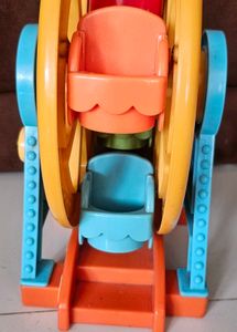 Colorful Ferris Wheel Toy