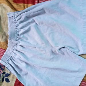 Boys white 🩳 shorts
