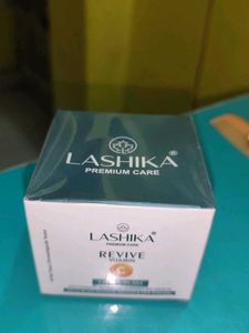 Lashika Revive Vitamin C Face Cream