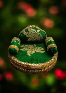 Sinhasan Green & Gold  Seat