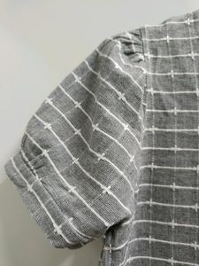 Soft Cotton Linen Top