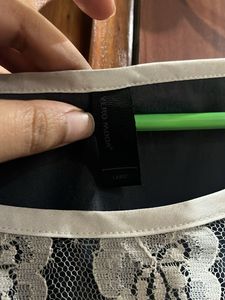 Elegant grey Lace Top