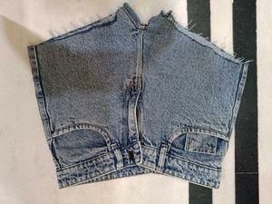 Stylish Ripped Denim Shorts.