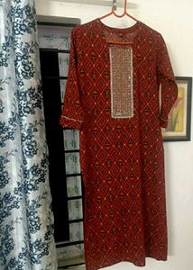 Women's Designer Kurti